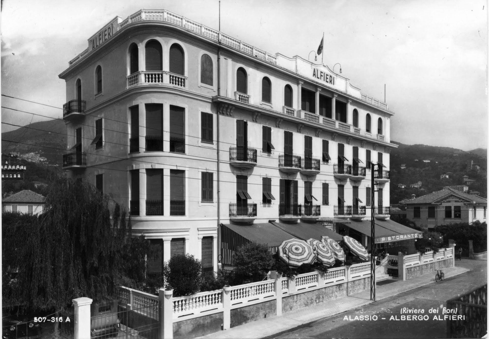 Hotel Alfieri Alassio Exterior foto