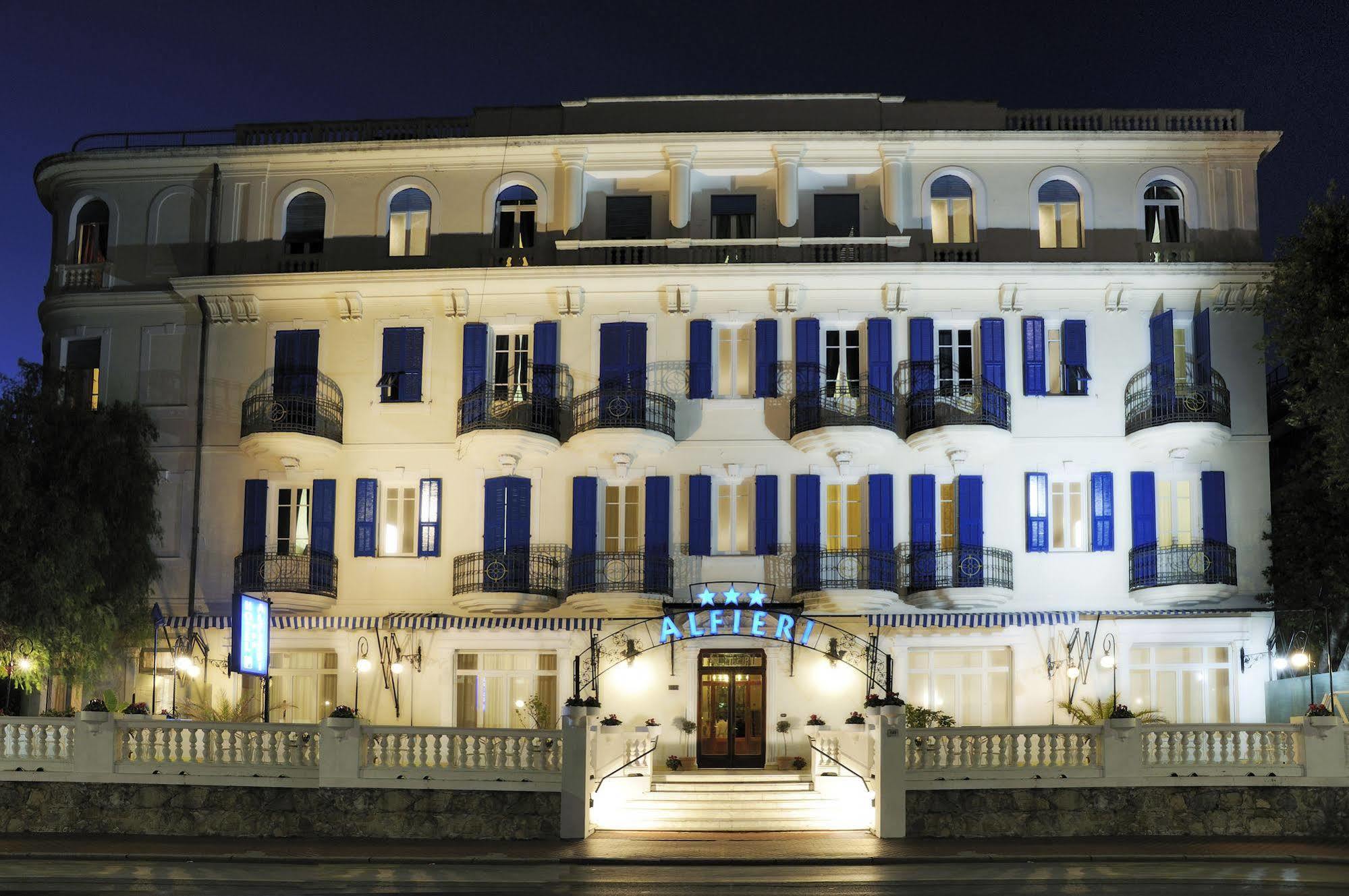 Hotel Alfieri Alassio Exterior foto